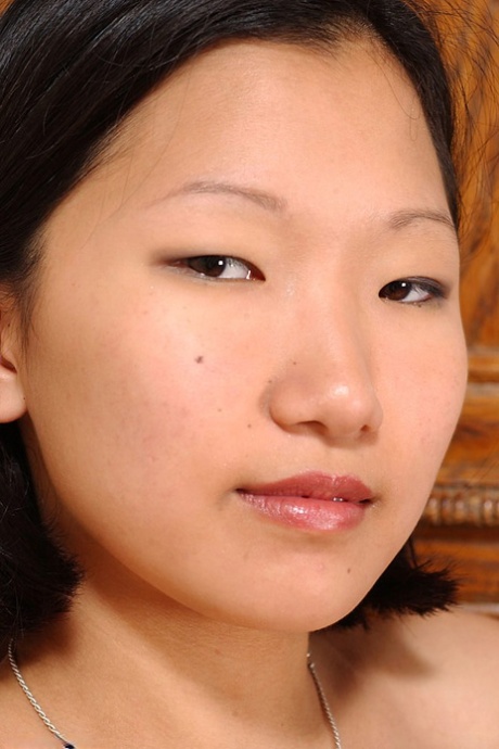 asiatisk ansigt smuk top pic