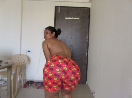 Lily Singh exclusive pornstar pic