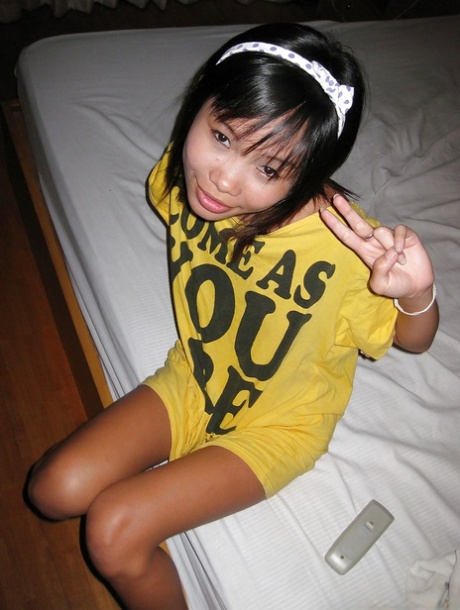 adolescent thaïlandais parfait sympa img