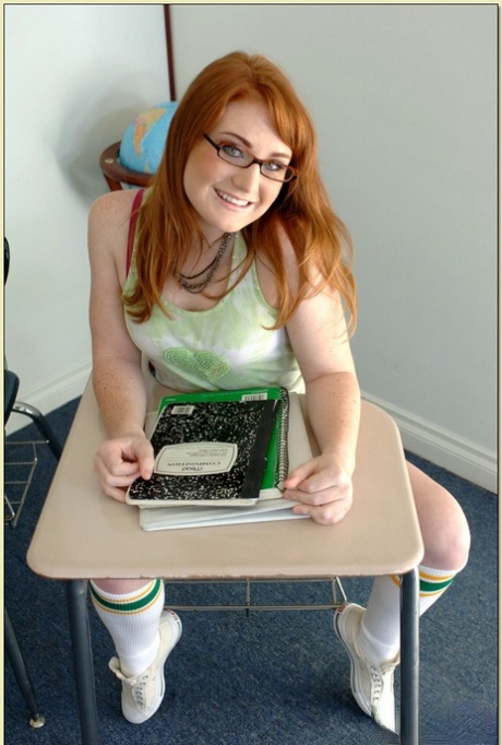 Lucy Fire porn star pics