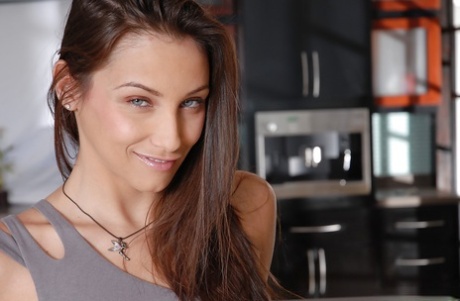 Celeste Star model porn img