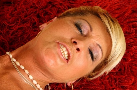 tvář erotické xxx fotografie