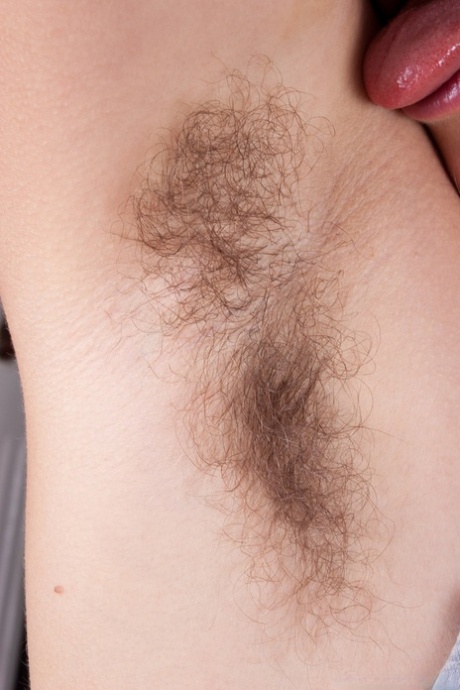 teen armpit free porn images
