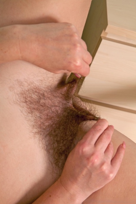 casalinga pelosa pornografico gratuito Immagine