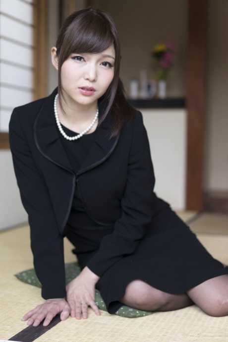 老人がティーンを犯す 無料裸 写真