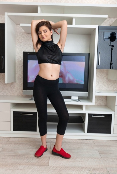 teen leggings sexy nude image