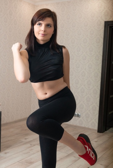 teen yoga pants naked archive