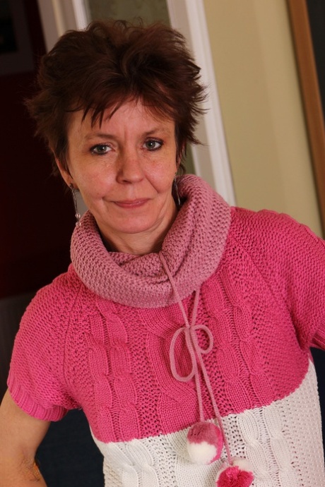 drobná zralá exkluzivní sex snímky