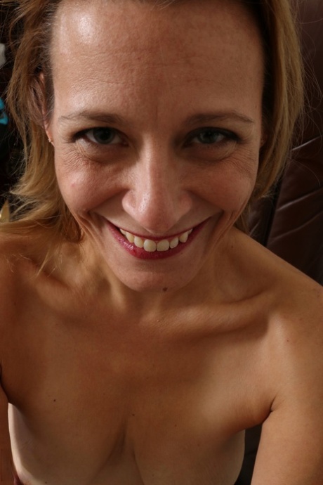 milf seins tombants assez chaud image