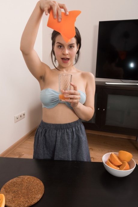 tous les plus de 40 ans assez nue des photos
