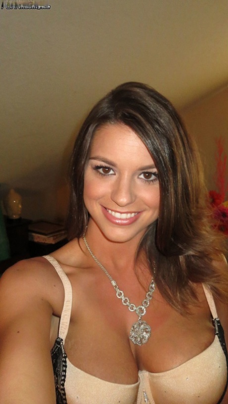 big tits selfie free picture