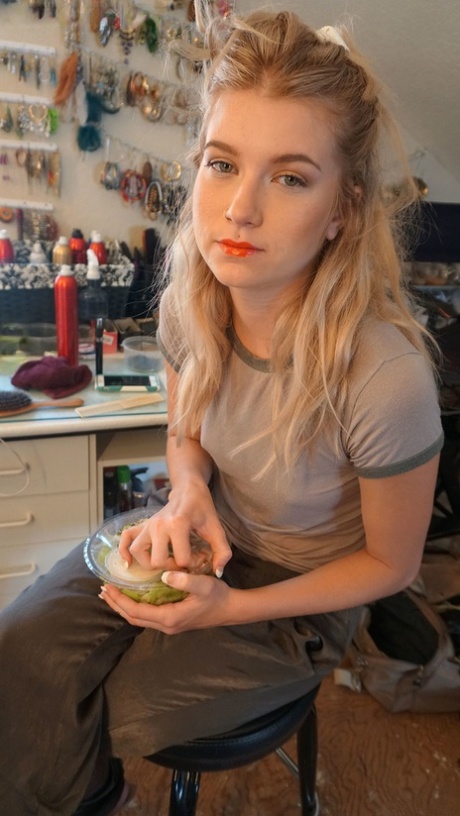 Arya Fae star sexy pic
