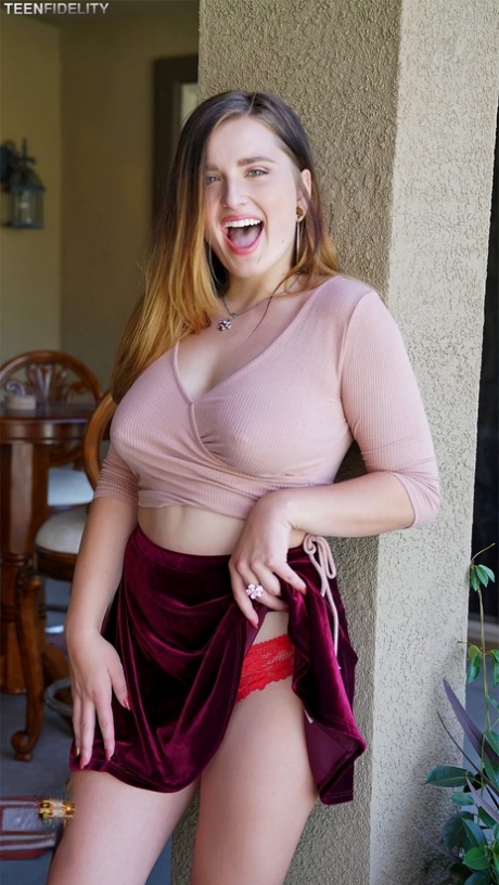 busty redhead teen naked pic
