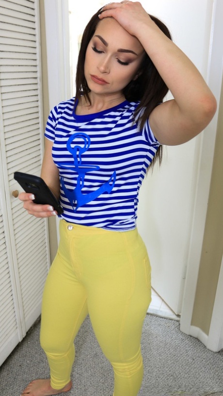 Jennifer Jacobs pornstar pretty galleries