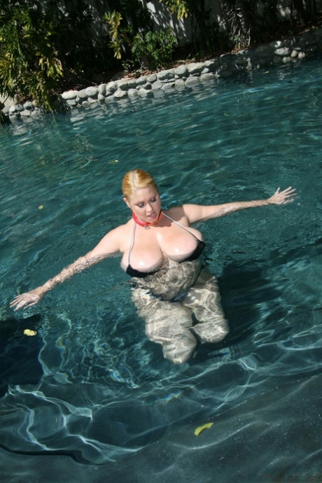 bbw bikini free porn pic