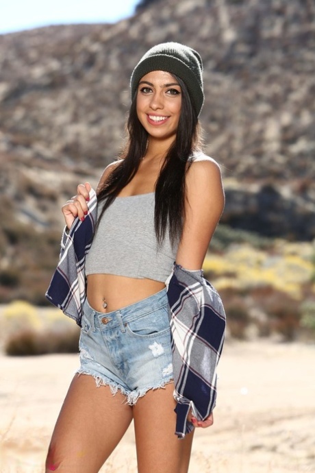 Taylor May model beautiful picture
