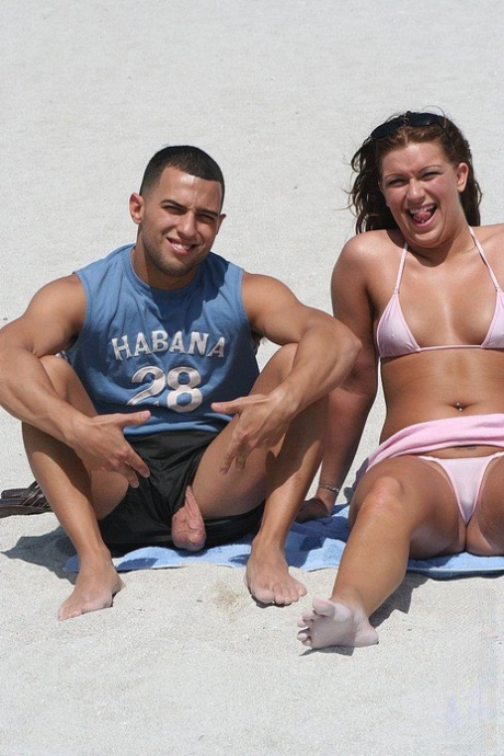 latinskoamerické bikiny nahá nejlepší obraz