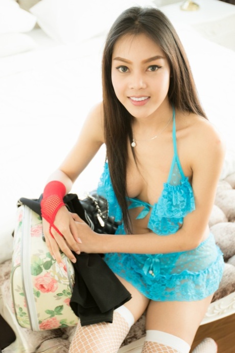 süßer Ladyboy perfekte kostenlose bilder