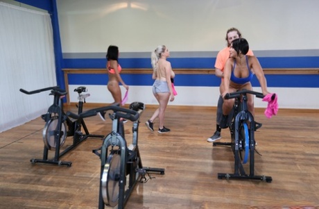 baise de fitness chaud en haute qualité galerie