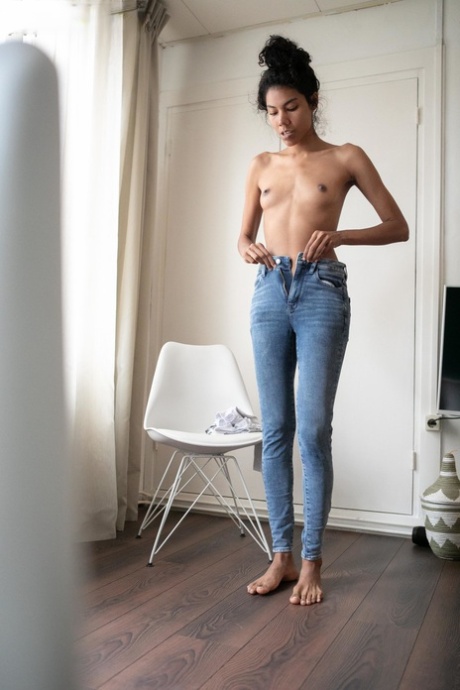 morena alta sexy legal arquivo