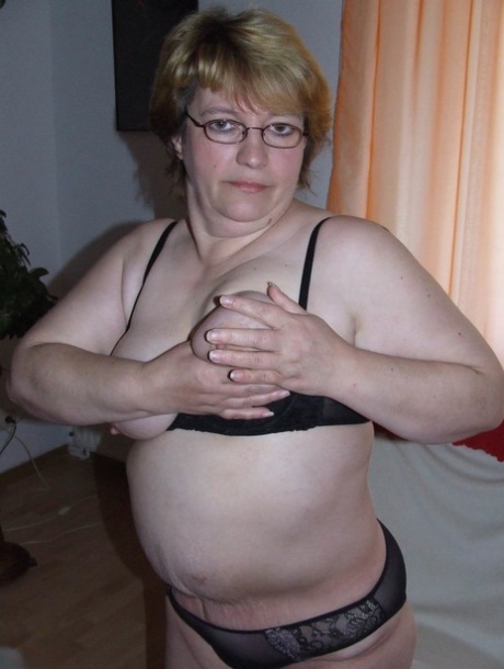 vieille maman exclusivité érotique archive