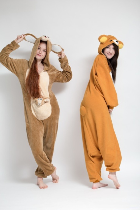pyjamas xxx hd img