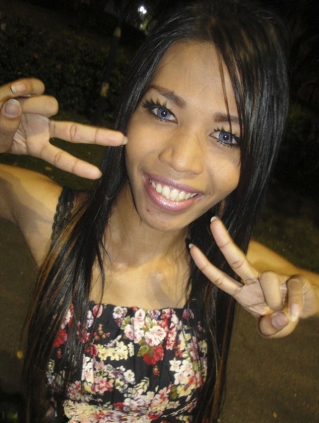 ladyboy di Pattaya nudo sexy galleria
