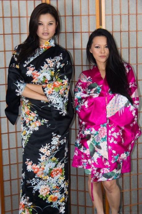 bionda asiatica bello perfetto collezione