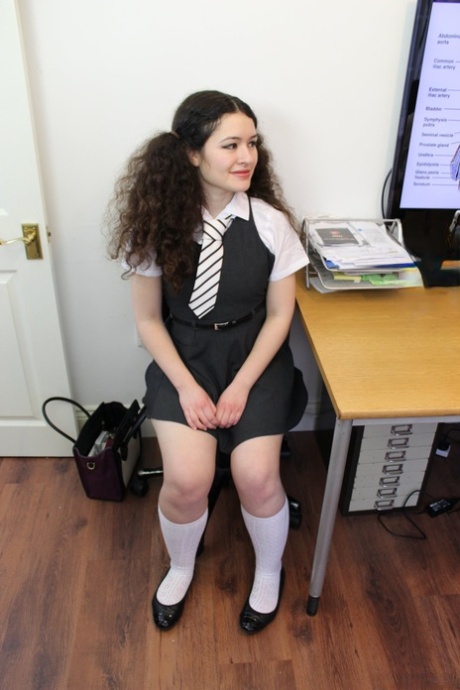 lockige Brünette sexy nette galerie