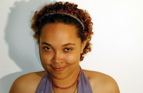 ebony face naked pictures