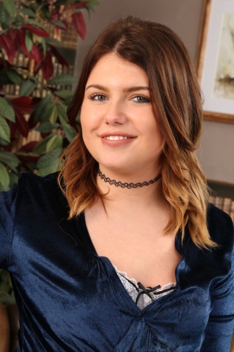 thick solo hot naked galleries