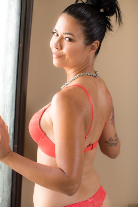 azjatycka MILF nago xxx kolekcja