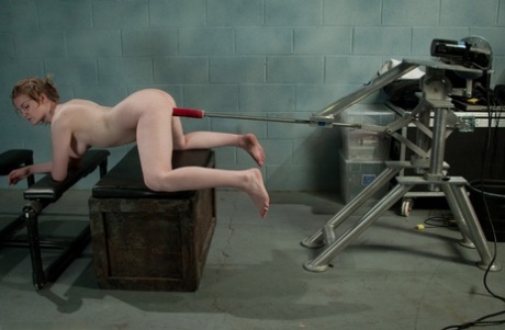 bdsm 喷水 好的 圖片