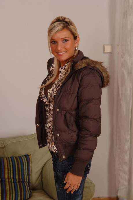 plus de 60 ans adulte exclusif img