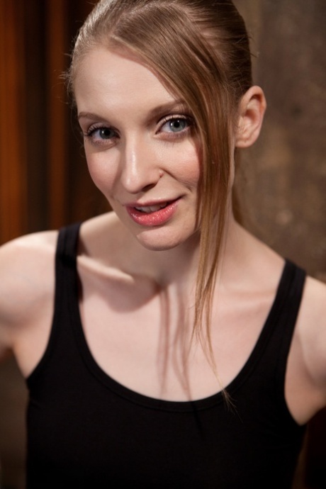 Ela Darling top actress archive