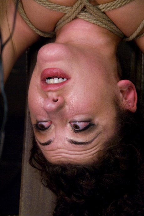 BDSM lesbico porno caldo galleria
