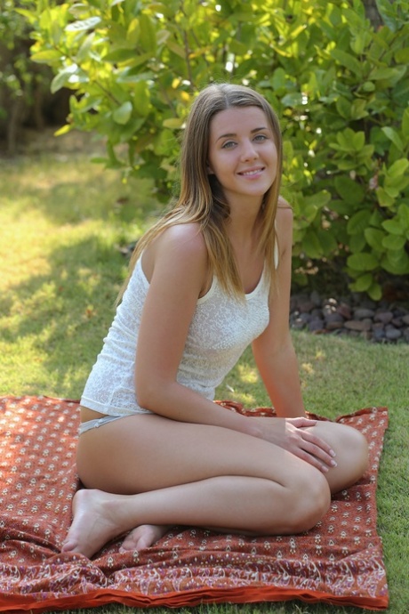 teen massage hot nude image