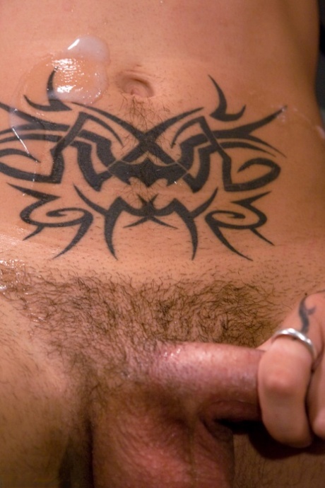 shemale close up sexy naked pics