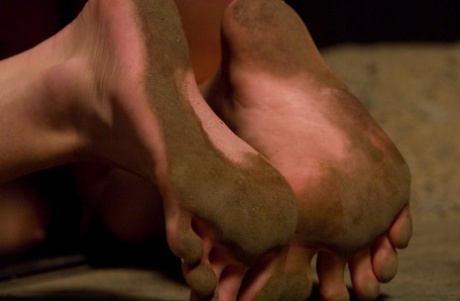 bdsm脚 好的 檔案