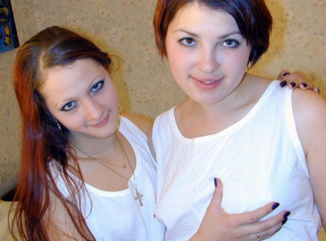 short hair lesbian free naked img