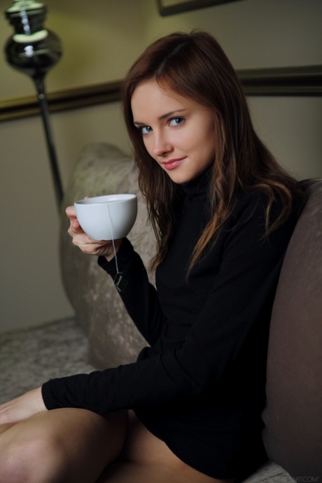 adolescente brune maigre exclusif xxx archive