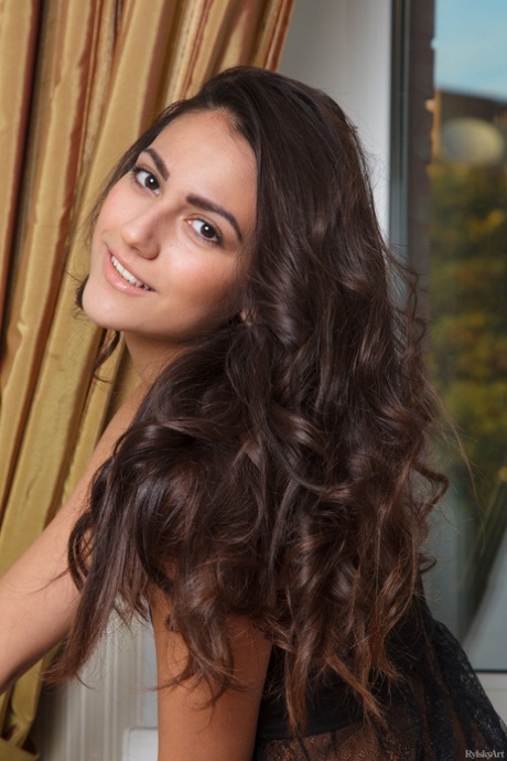 brune bouclée meilleur sexe photo
