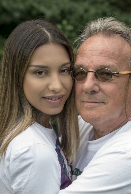 vecchio giovane sexy esclusivo fotografie