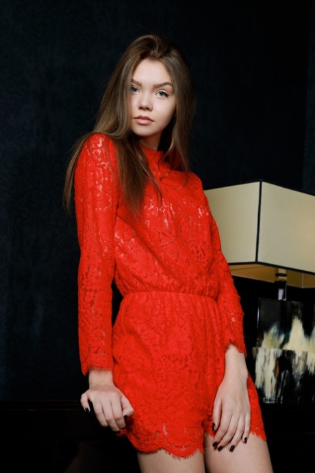 vestito da giovane nudi erotici foto
