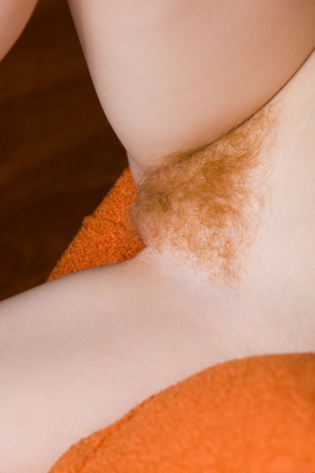 skinny redhead free sexy galleries
