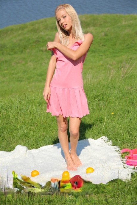 teen nudist adult photos