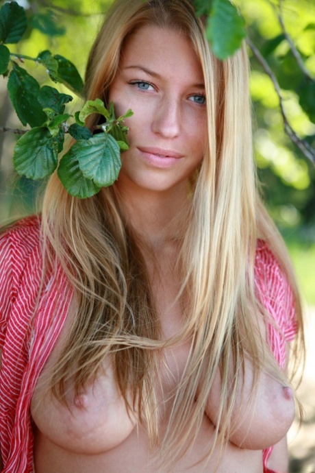 teen saggy tits xxx images