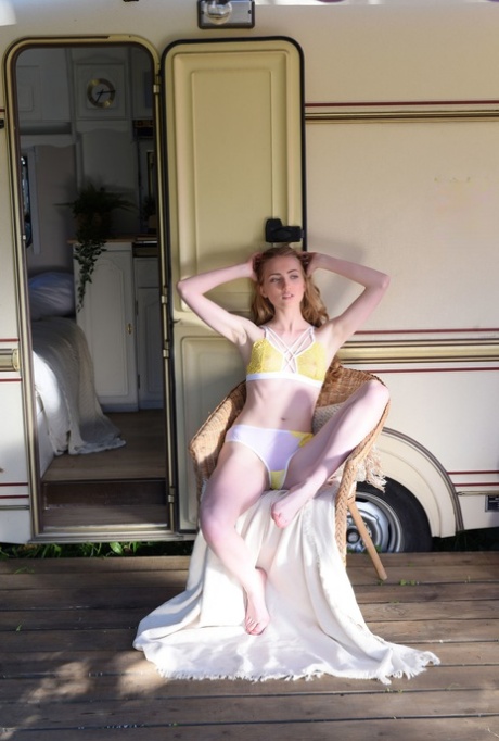 small tits teen art naked archive