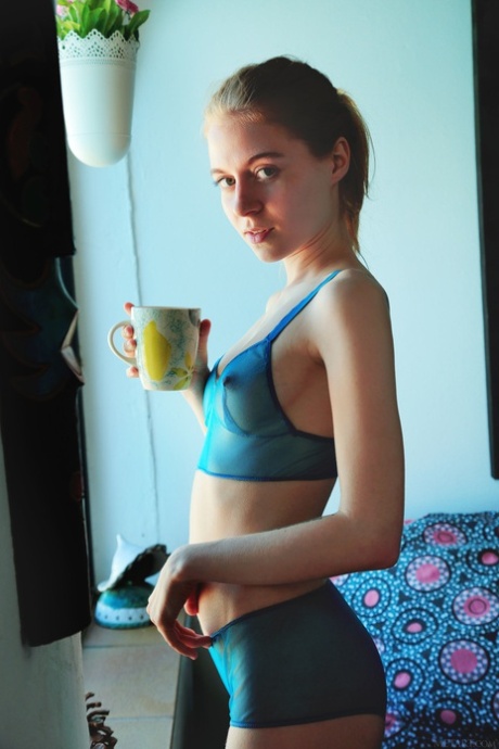 femme au foyer amateur assez gratuit img