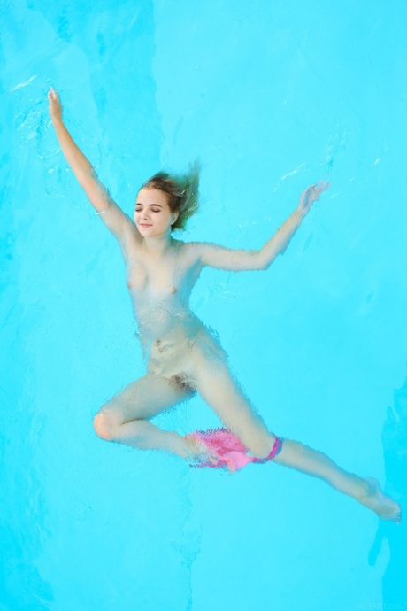 teen wet panties pornographic pics